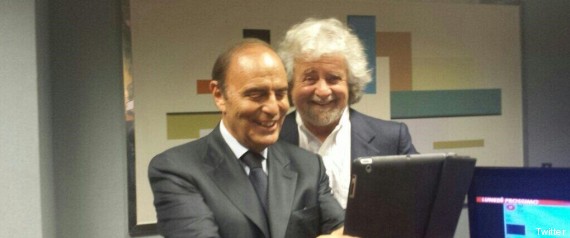 r-BEPPE-GRILLO-VESPA-large570